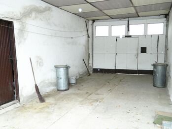 Průjezd. - Prodej domu 455 m², Zálší