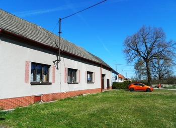 Prodej domu 455 m², Zálší
