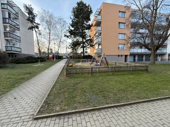 Pronájem bytu 3+kk v osobním vlastnictví 59 m², Praha 6 - Břevnov