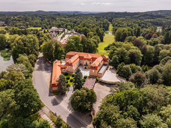 Prodej pozemku 2699 m², Kamenice