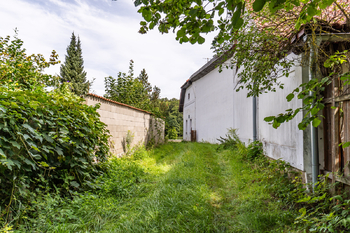 Prodej pozemku 2699 m², Kamenice