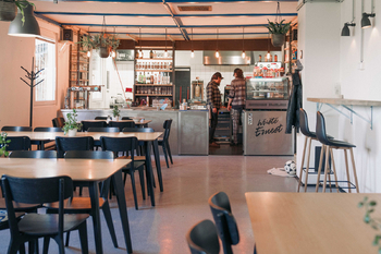 Pronájem restaurace 100 m², Zvole