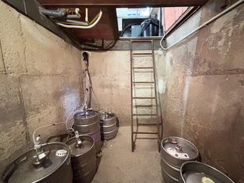 Pronájem restaurace 100 m², Zvole