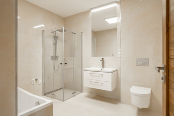 koupelna ... - Pronájem bytu 2+kk v osobním vlastnictví 58 m², Havlíčkův Brod