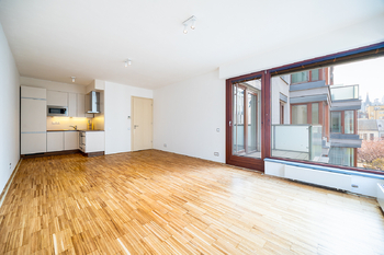 Pronájem bytu 2+kk v osobním vlastnictví 73 m², Praha 8 - Karlín