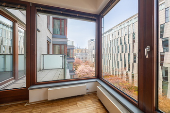 Pronájem bytu 2+kk v osobním vlastnictví 73 m², Praha 8 - Karlín