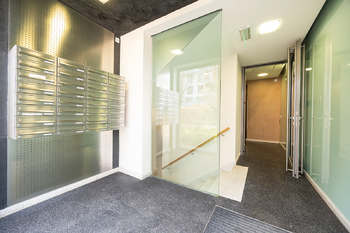 Pronájem bytu 2+kk v osobním vlastnictví 73 m², Praha 8 - Karlín