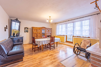 Prodej domu 248 m², Jevišovka