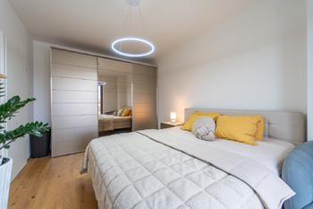 Prodej bytu 3+kk v osobním vlastnictví 84 m², Praha 10 - Královice