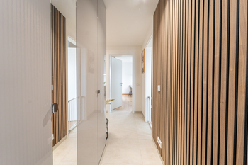 Prodej bytu 3+kk v osobním vlastnictví 84 m², Praha 10 - Královice