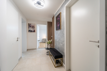 Prodej bytu 3+kk v osobním vlastnictví 84 m², Praha 10 - Královice