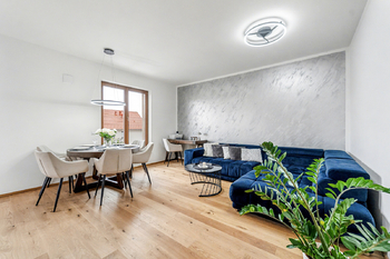 Prodej bytu 3+kk v osobním vlastnictví 84 m², Praha 10 - Královice