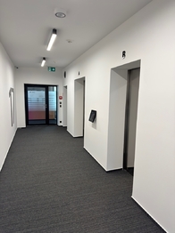 Pronájem kancelářských prostor 240 m², Brno