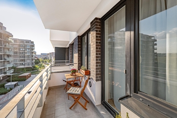Prodej bytu 2+kk v osobním vlastnictví 37 m², Praha 5 - Třebonice
