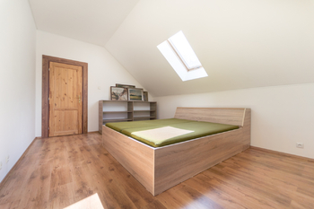 Prodej domu 234 m², Týnec nad Sázavou