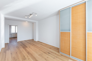 Pokoj I - Pronájem bytu 2+1 v osobním vlastnictví 53 m², Praha 9 - Hloubětín