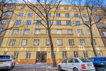 Prodej bytu 2+kk v osobním vlastnictví 44 m², Praha 3 - Žižkov