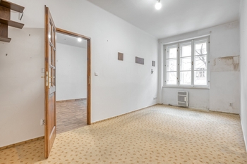 Ložnice - Prodej bytu 2+kk v osobním vlastnictví 44 m², Praha 3 - Žižkov