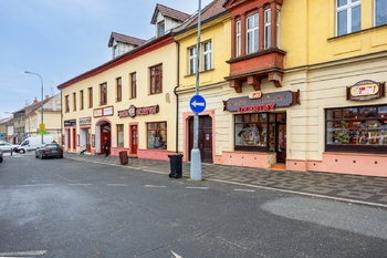 Kostelec náměstí - Prodej bytu 3+1 v osobním vlastnictví 67 m², Kostelec nad Černými lesy