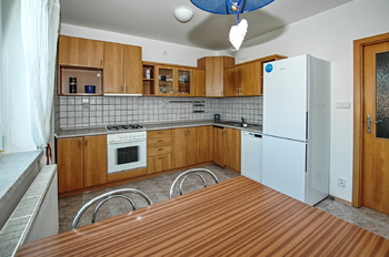 Pronájem domu 153 m², Chrást