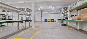 Interiér haly - Pronájem skladovacích prostor 363 m², Chlumec nad Cidlinou