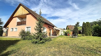Prodej domu 170 m², Obora