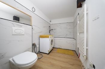 Prodej jiných prostor 407 m², Kulířov