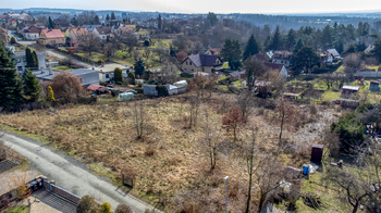 Prodej pozemku 2747 m², Týnec nad Labem