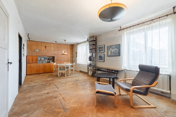 Prodej domu 180 m², Břasy