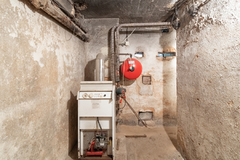 Prodej domu 180 m², Břasy