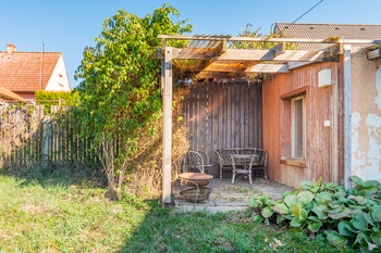 Prodej domu 180 m², Břasy