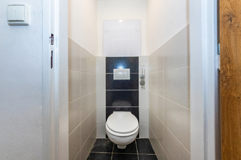 Prodej bytu 2+kk v osobním vlastnictví 52 m², Praha 10 - Vršovice