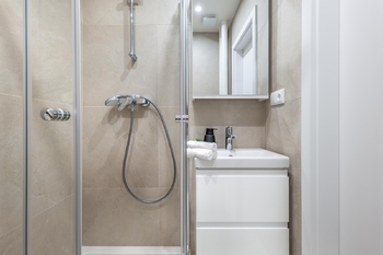 Prodej bytu 2+kk v osobním vlastnictví 47 m², Odolena Voda