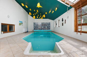 Prodej domu 500 m², Úhonice