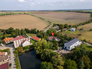 Prodej domu 500 m², Úhonice