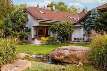 Prodej domu 500 m², Úhonice