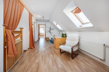 Prodej bytu 6 a více v osobním vlastnictví 299 m², Obříství