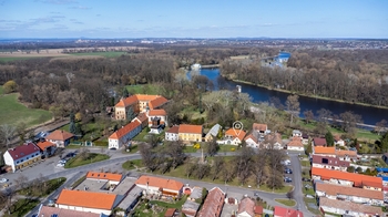 Prodej bytu 6 a více v osobním vlastnictví 299 m², Obříství