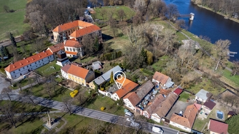 Prodej bytu 6 a více v osobním vlastnictví 299 m², Obříství