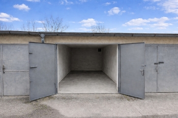 Garáž - Prodej garáže, Praha 5 - Radotín