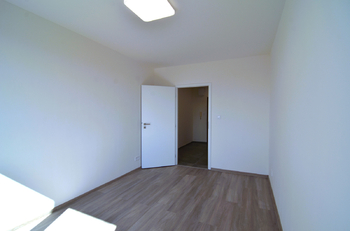 ložnice - Pronájem bytu 2+kk v osobním vlastnictví 46 m², Praha 5 - Stodůlky