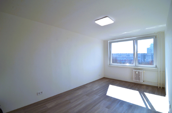 pohled do OP od dveří - Pronájem bytu 2+kk v osobním vlastnictví 46 m², Praha 5 - Stodůlky