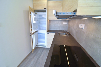 lednice s mrazákem - Pronájem bytu 2+kk v osobním vlastnictví 46 m², Praha 5 - Stodůlky
