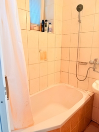 Denisa Myslivcová, 604 191 744 - Pronájem bytu 2+1 v osobním vlastnictví 50 m², Ostrava