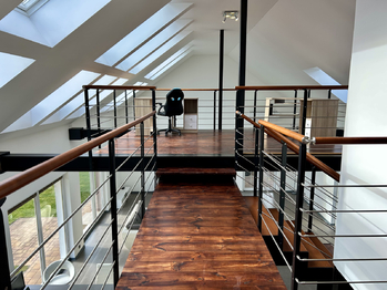 Pronájem domu 200 m², Pětihosty