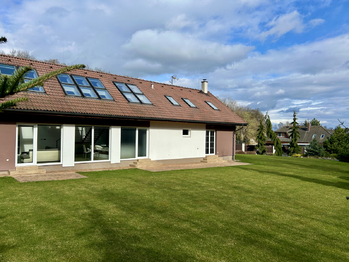 Pronájem domu 200 m², Pětihosty