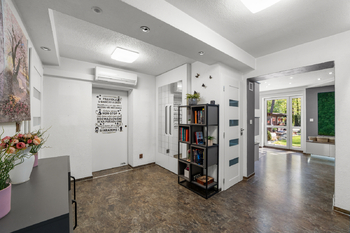 Chodba a úložné prostory - Prodej chaty / chalupy 138 m², Hradištko