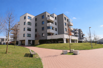 Bytový dům - Prodej bytu 2+kk v družstevním vlastnictví 61 m², Praha 10 - Štěrboholy 