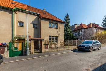Prodej domu 92 m², Praha 4 - Záběhlice