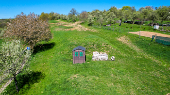 Prodej pozemku 8856 m², Košíky
